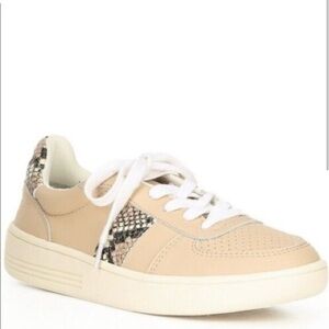 Chelsea & Violet Diana Low Profile Leather Sneakers